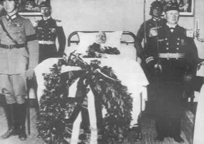 點(diǎn)擊到歷史的今天興登堡逝世希特勒繼任德國總統(tǒng)